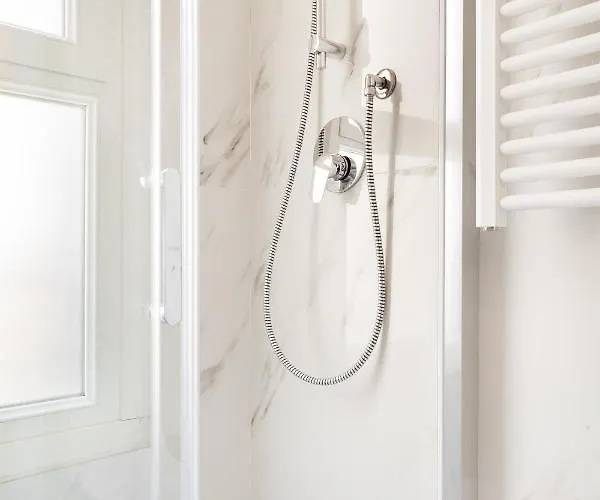Apartment Elegant Flat In Milan, Wi-fi E Netflix! *
