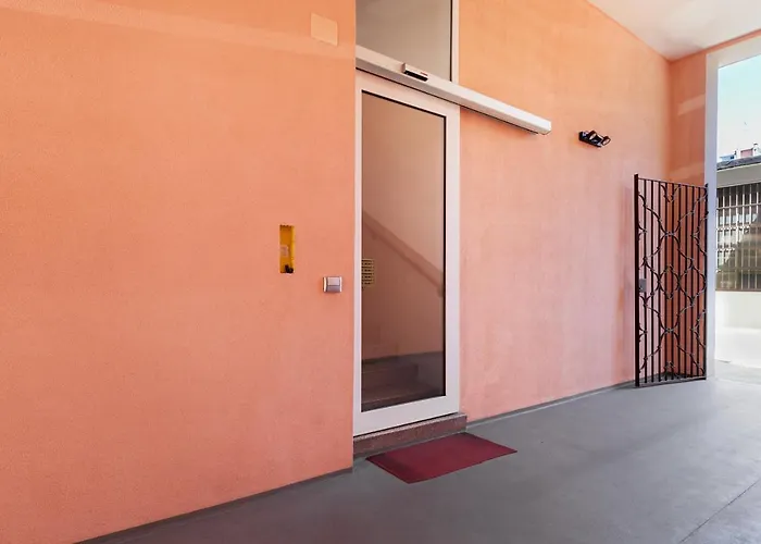 Apartment Elegant Flat In Milan, Wi-fi E Netflix!